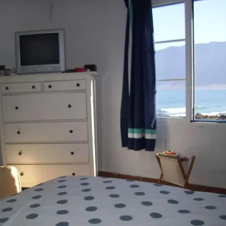La Caleta Sleeps 6 Wifi