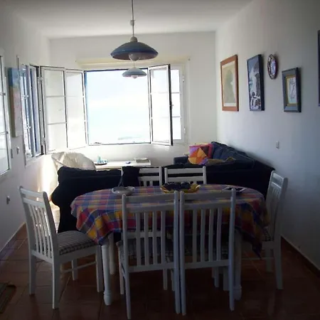 La Caleta Sleeps 6 Wifi *