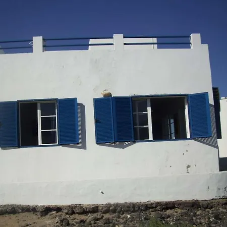 Villa La Caleta Sleeps 6 Wifi