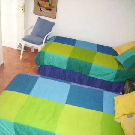 La Caleta Sleeps 6 Wifi Famara